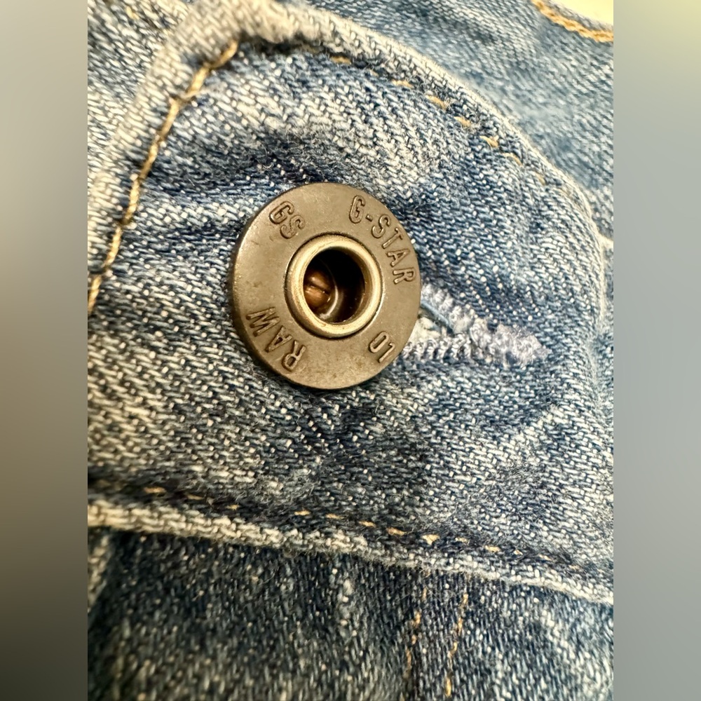 G-Star Raw Men’s Denim Shorts 3301 Straight, size 32 - Picture 4 of 15